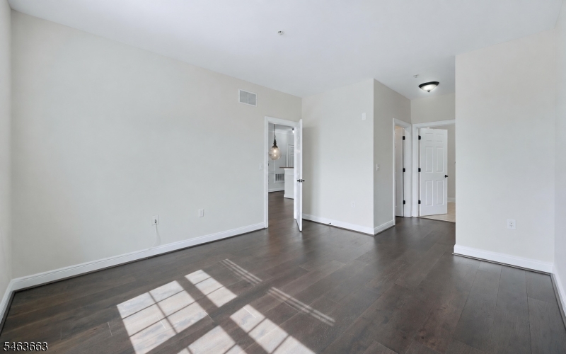 373 Victoria Drive Property Photo 11