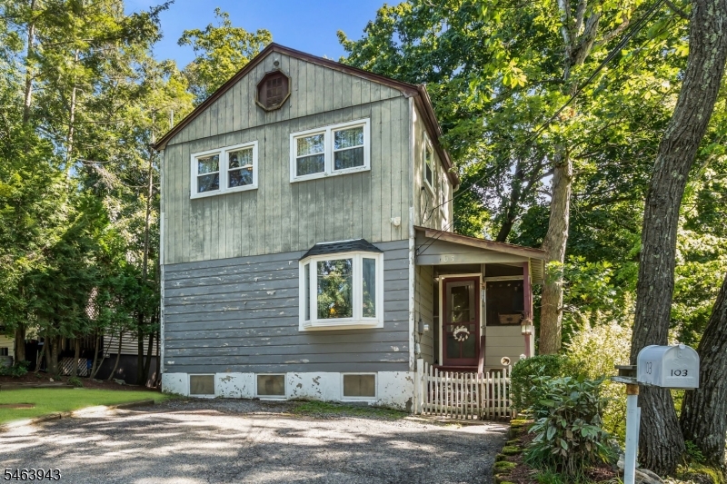 103 Vermont Trl Property Photo 1