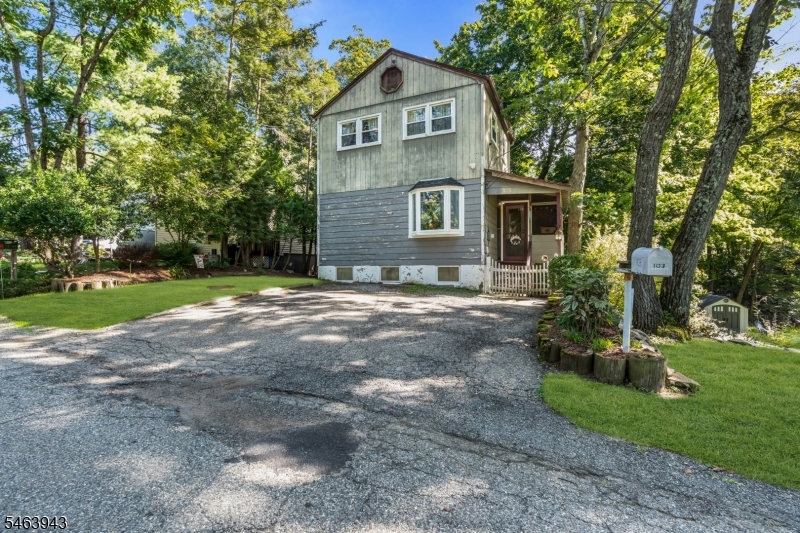 103 Vermont Trl Property Photo 3