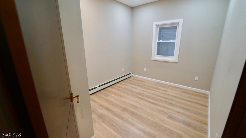 805 3rd Ave Property Photo 19