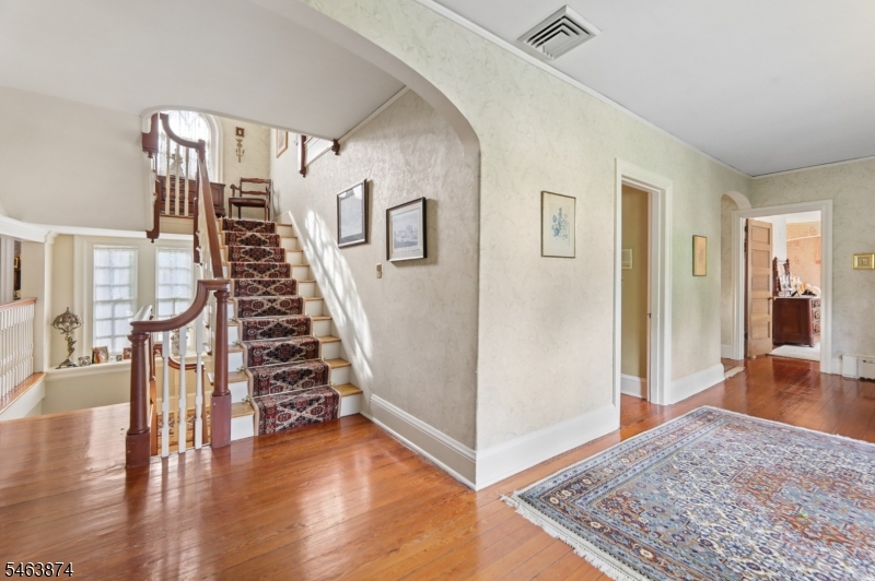 105 Rensselaer Rd Property Photo 24