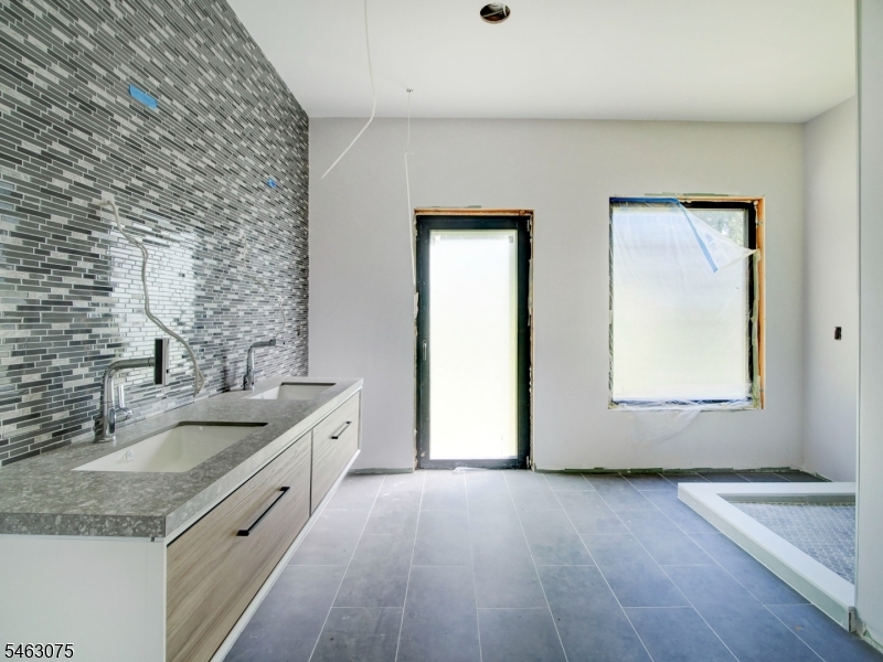 18 Rambling Brook Rd Property Photo 16