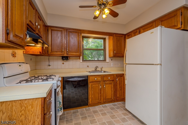 243 Spruce Court Property Photo 12