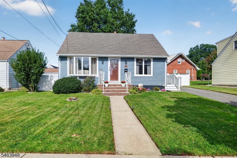 50 Maple Hill Rd