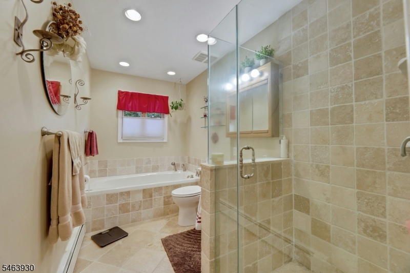 21 Aldrin Dr Property Photo 18