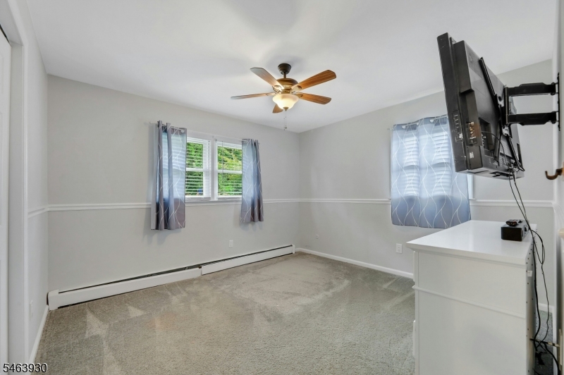 21 Aldrin Dr Property Photo 22