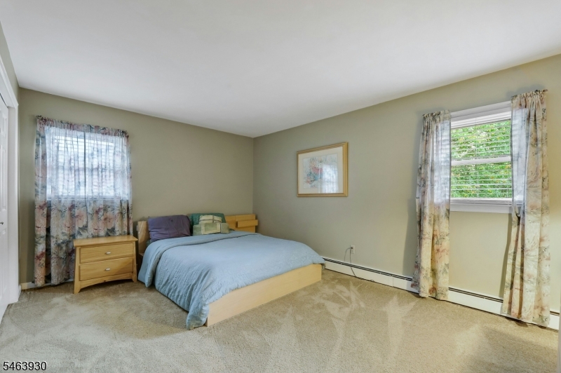 21 Aldrin Dr Property Photo 27