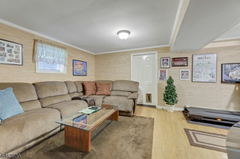 21 Aldrin Dr Property Photo 29