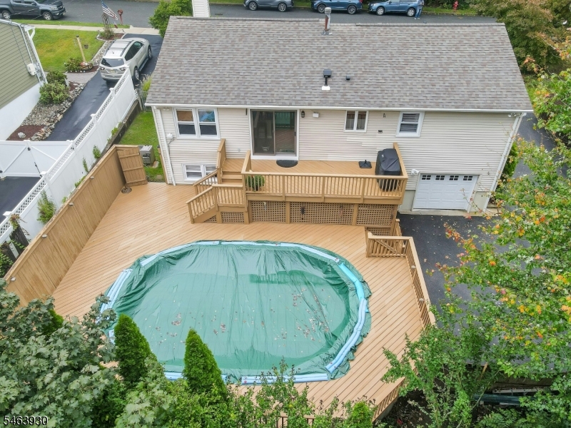 21 Aldrin Dr Property Photo 44