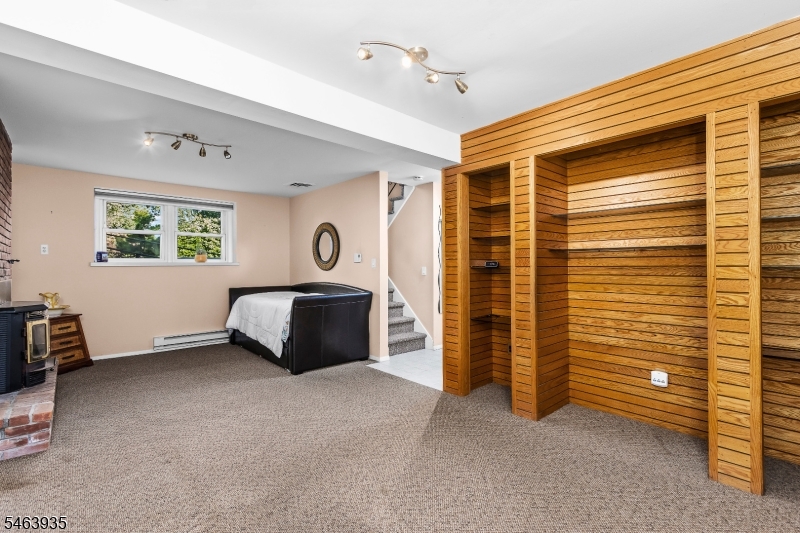14 White Meadow Rd Property Photo 40