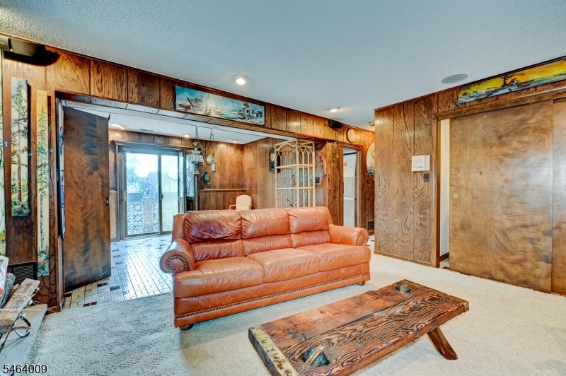 134 Hillside Ave Property Photo 30