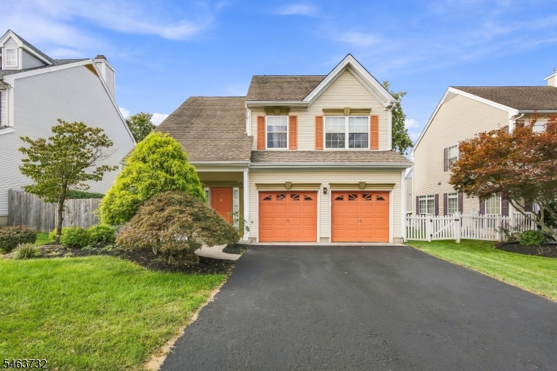 15 Champlain Way Property Photo 1