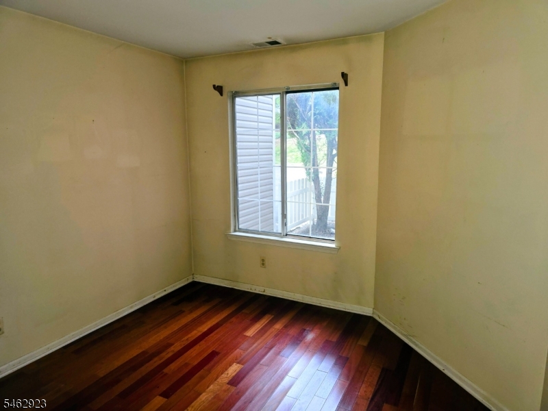 41 Stevens Court Property Photo 11