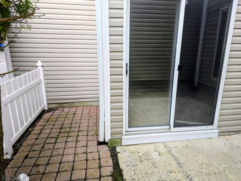41 Stevens Court Property Photo 14