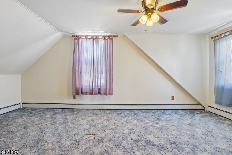 803 Devon St Property Photo 19