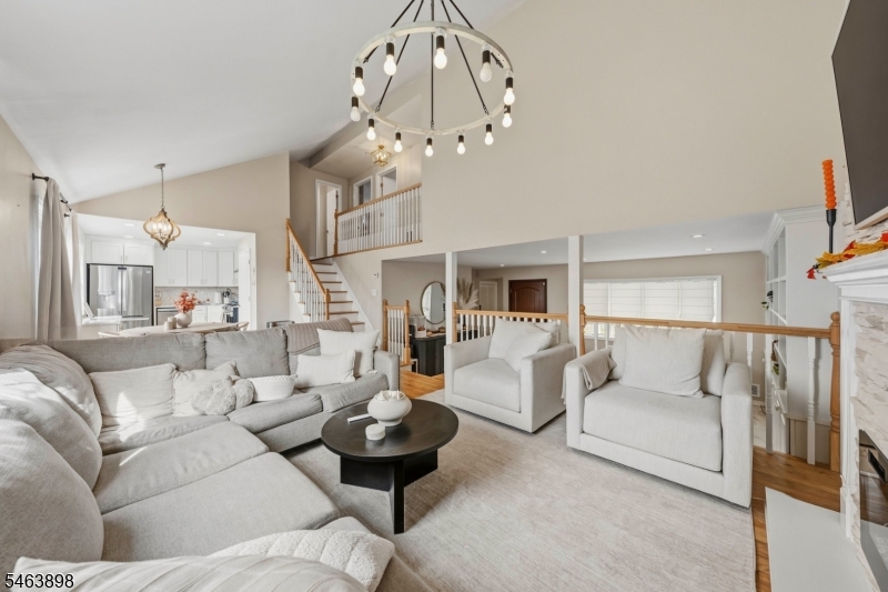 17 Patrick St Property Photo 1