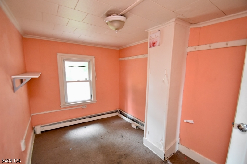 218 Liberty St Property Photo 6