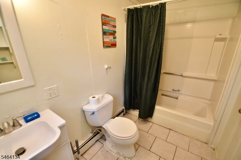 218 Liberty St Property Photo 8