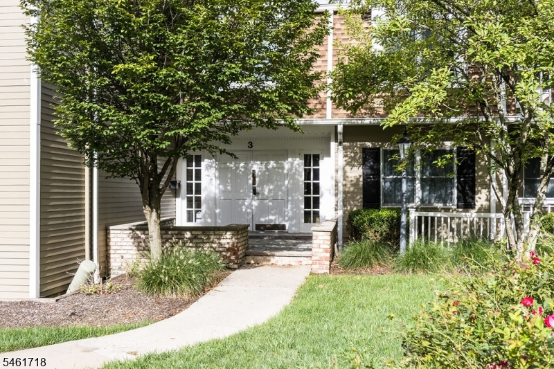 3 Heritage Dr A Property Photo 2