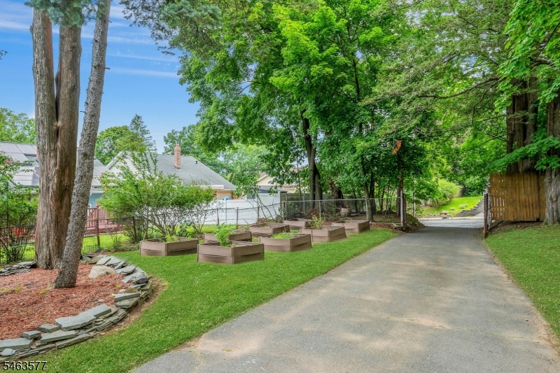 17 Floyd Rd Property Photo 44