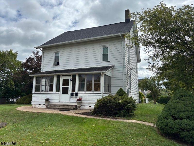 34 N Richards Ave Property Photo 1