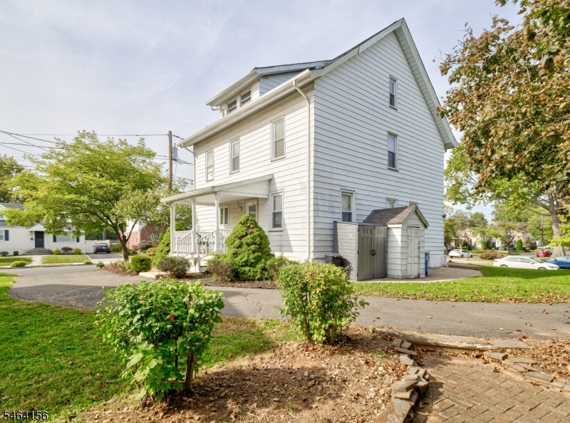 34 N Richards Ave Property Photo 2