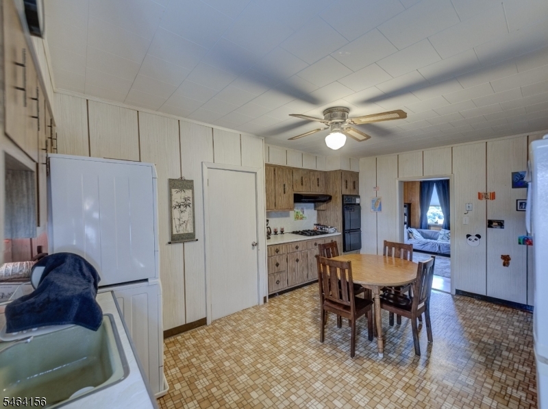 34 N Richards Ave Property Photo 15