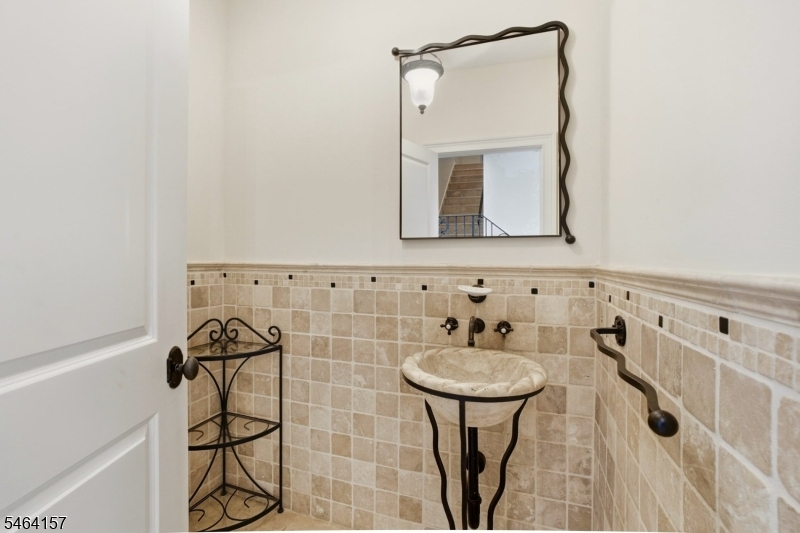 1 Dimmig Ct Property Photo 9