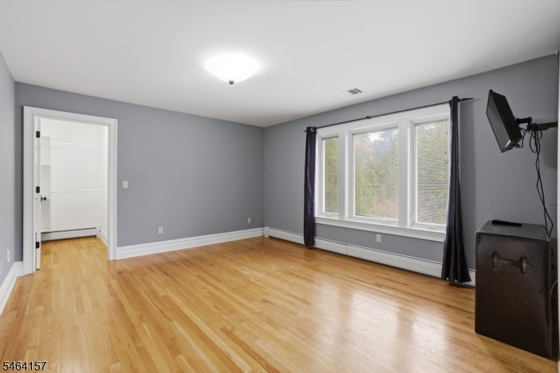1 Dimmig Ct Property Photo 28