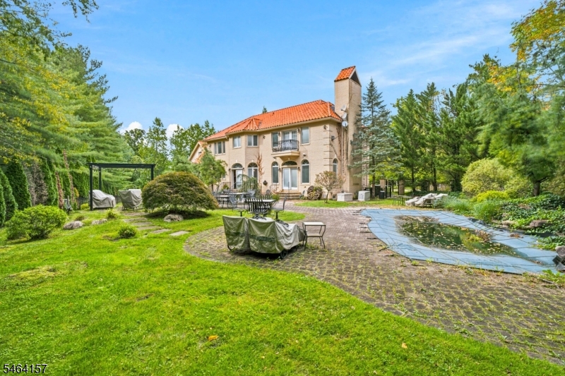 1 Dimmig Ct Property Photo 41