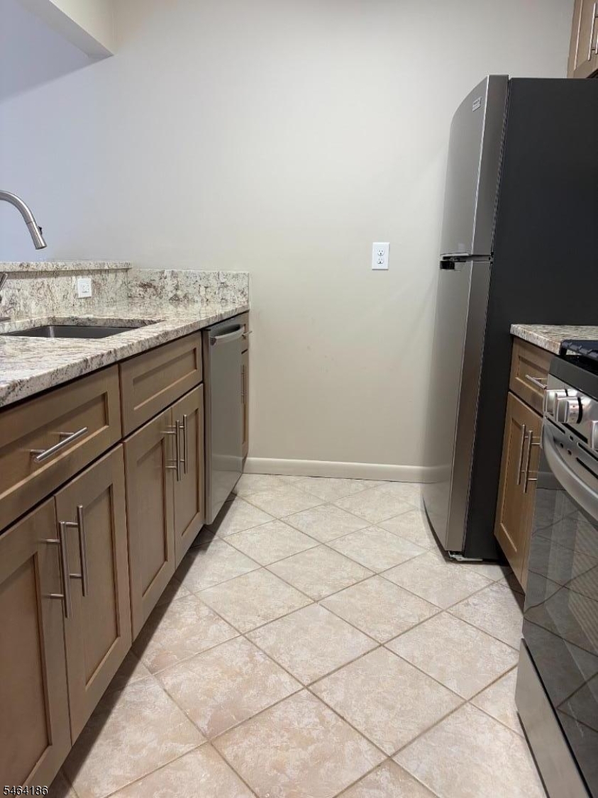 65 E Milton Avenue G Property Photo 4
