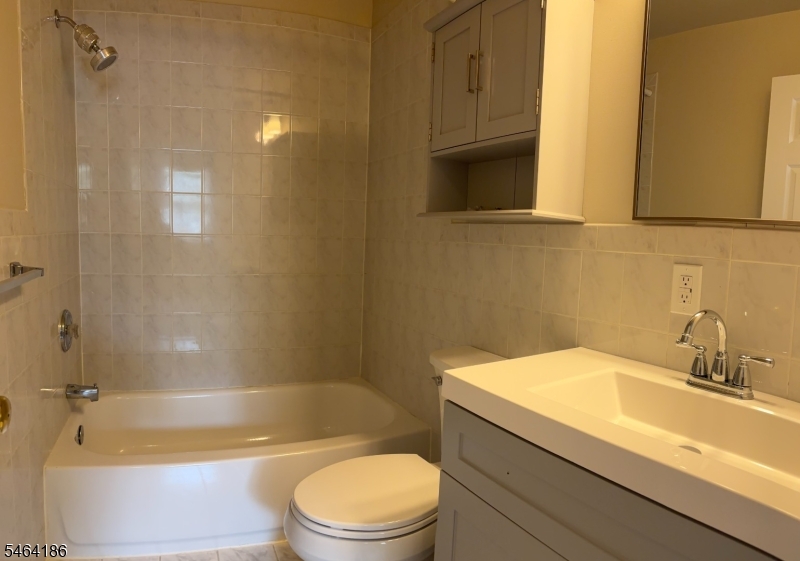 65 E Milton Avenue G Property Photo 7
