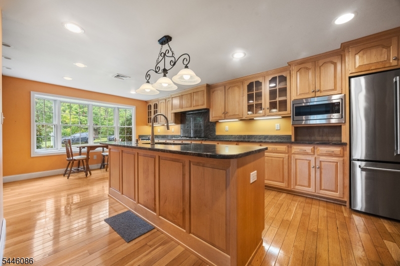 44 Hughes Ln Property Photo 3