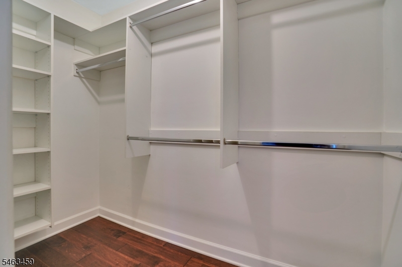 1606 Windsor Ct Property Photo 11