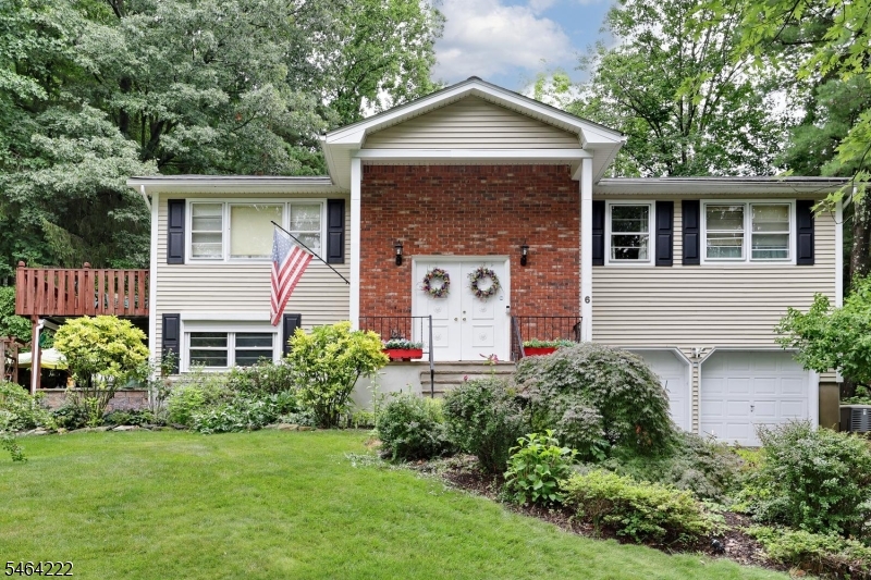 6 Cooper Dr Property Photo 1