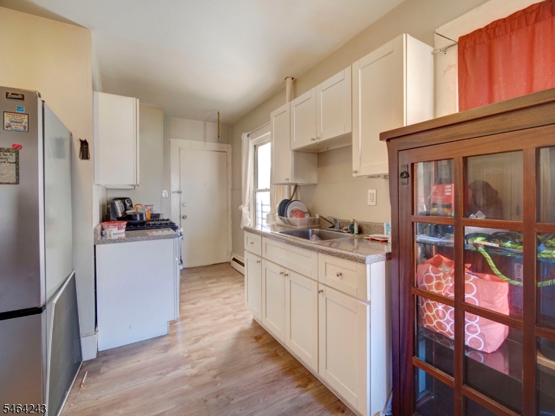 39 Hillman St Property Photo 2