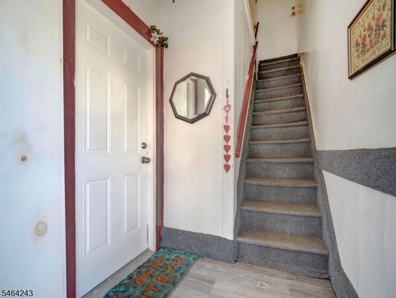 39 Hillman St Property Photo 11
