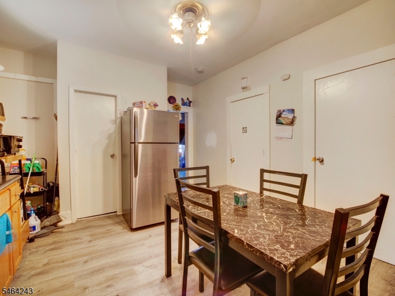 39 Hillman St Property Photo 15