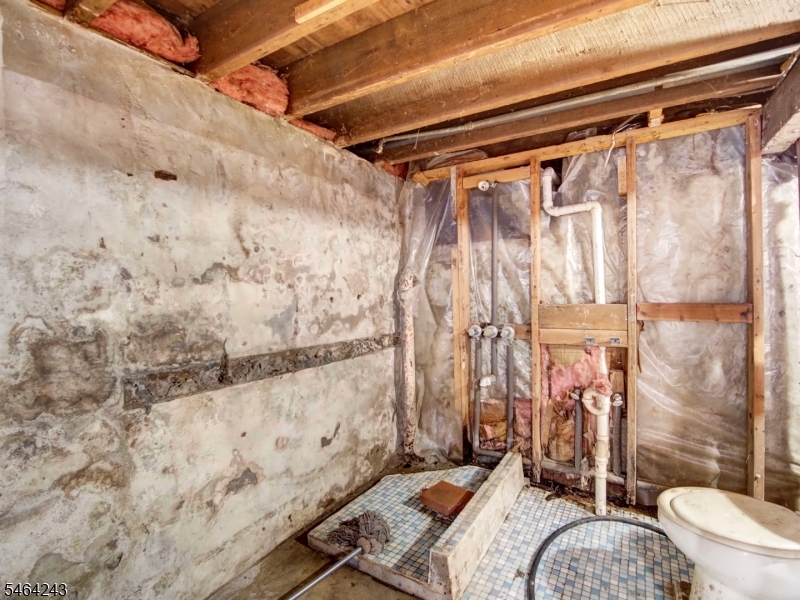 39 Hillman St Property Photo 20