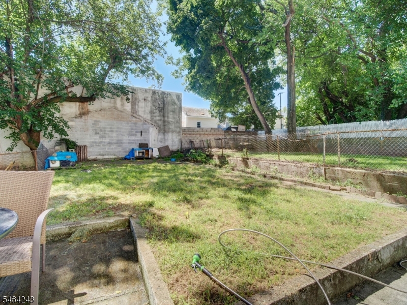 39 Hillman St Property Photo 25