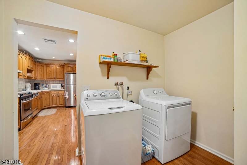 21 Long Ridge Rd Property Photo 15