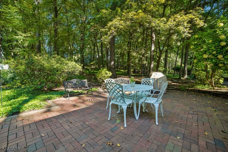 21 Long Ridge Rd Property Photo 26
