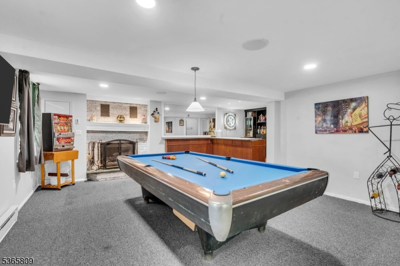 9 Mueller Lane Property Photo 9