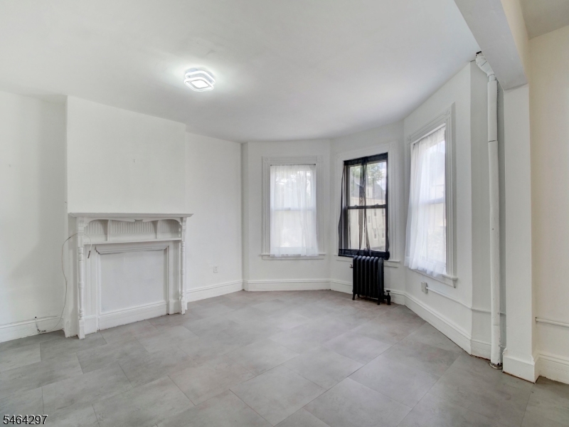 144 Steuben St Property Photo 4