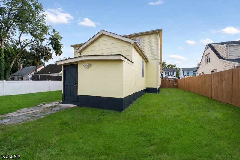 133 Hillcrest Ave Property Photo 30