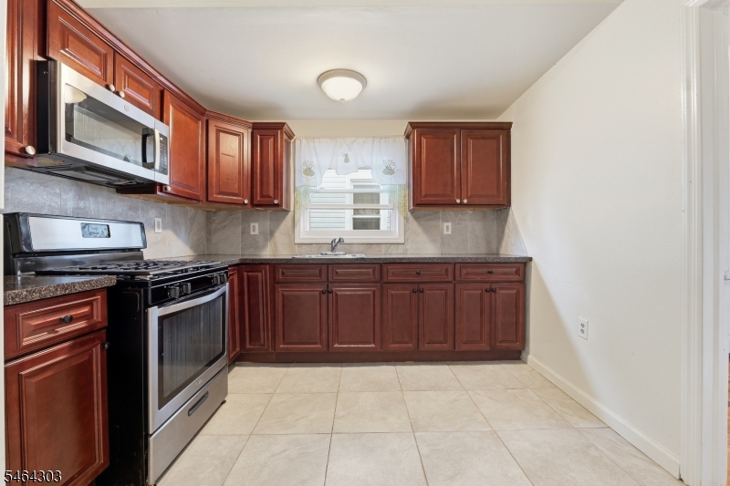 231 Renner Ave 2 Property Photo 10