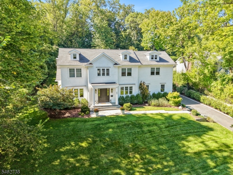 23 Woodfield Drive Property Photo 1