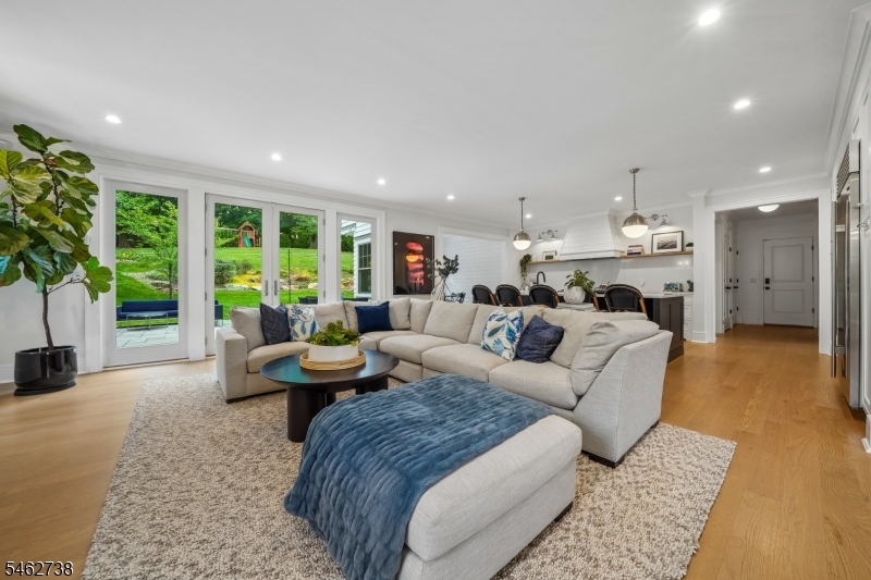 23 Woodfield Drive Property Photo 8