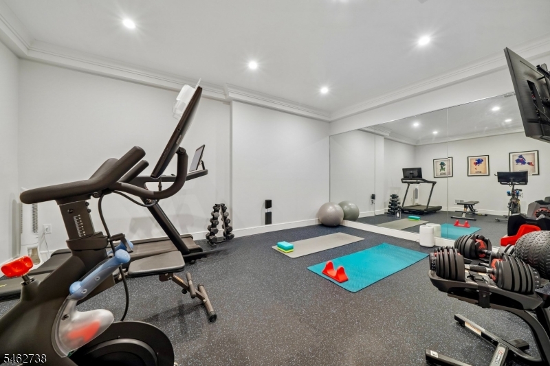23 Woodfield Drive Property Photo 37