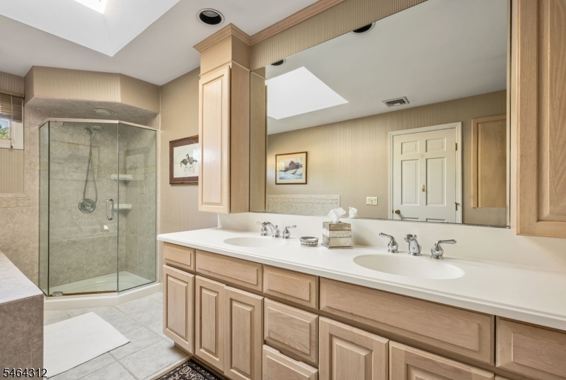15 Bentley Dr Property Photo 17